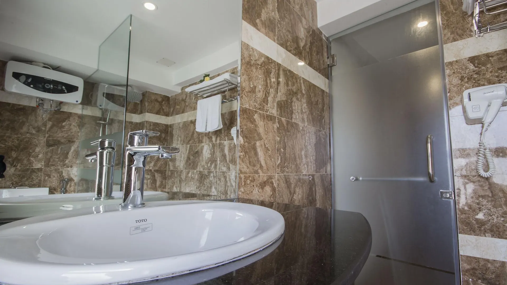 Ngoc Bich Hotel Da Nang 3*,  Vietnam
